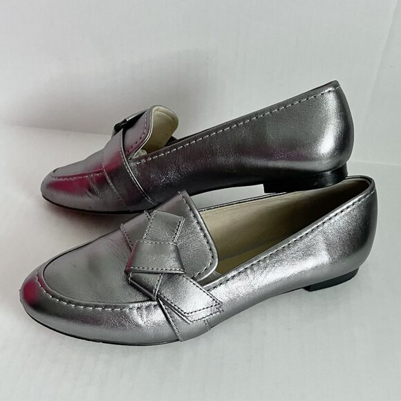 Talbots Ryan Knot Metallic Leather Loafers Size 6.5 Silver Holiday Slip On Shoes - Picture 5 of 11